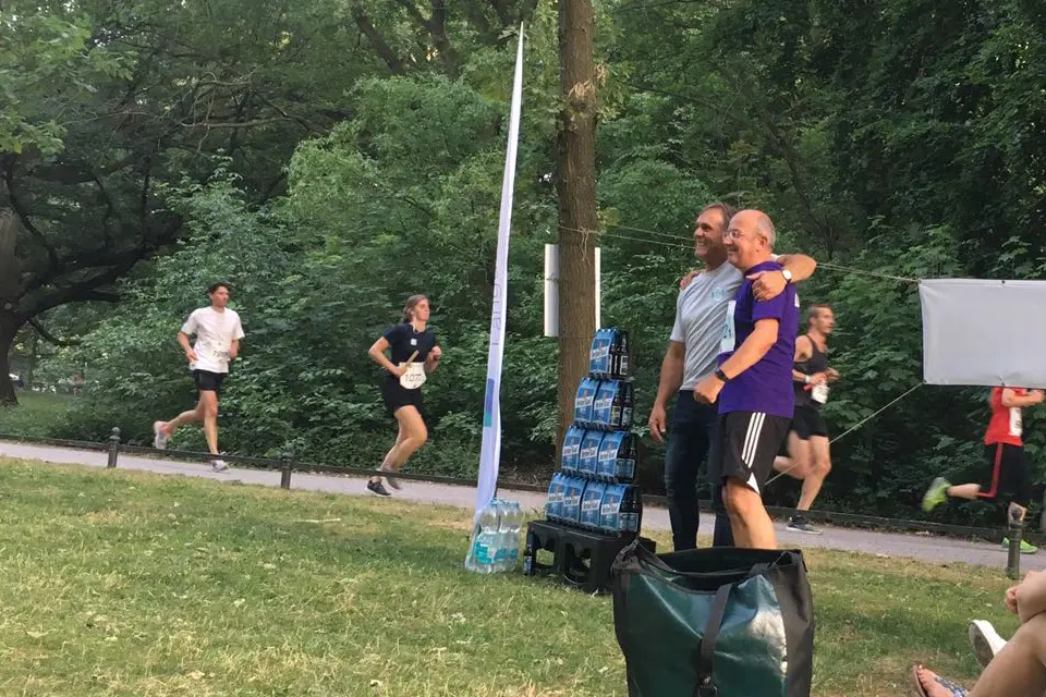 Auch beim Sport Kooperationspartner